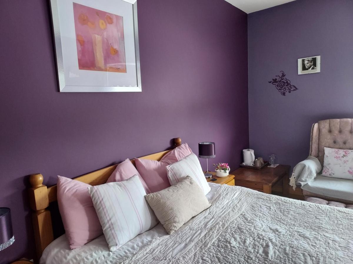 Tullaleagan Guesthouse อูคเทอราร์ด ภายนอก รูปภาพ