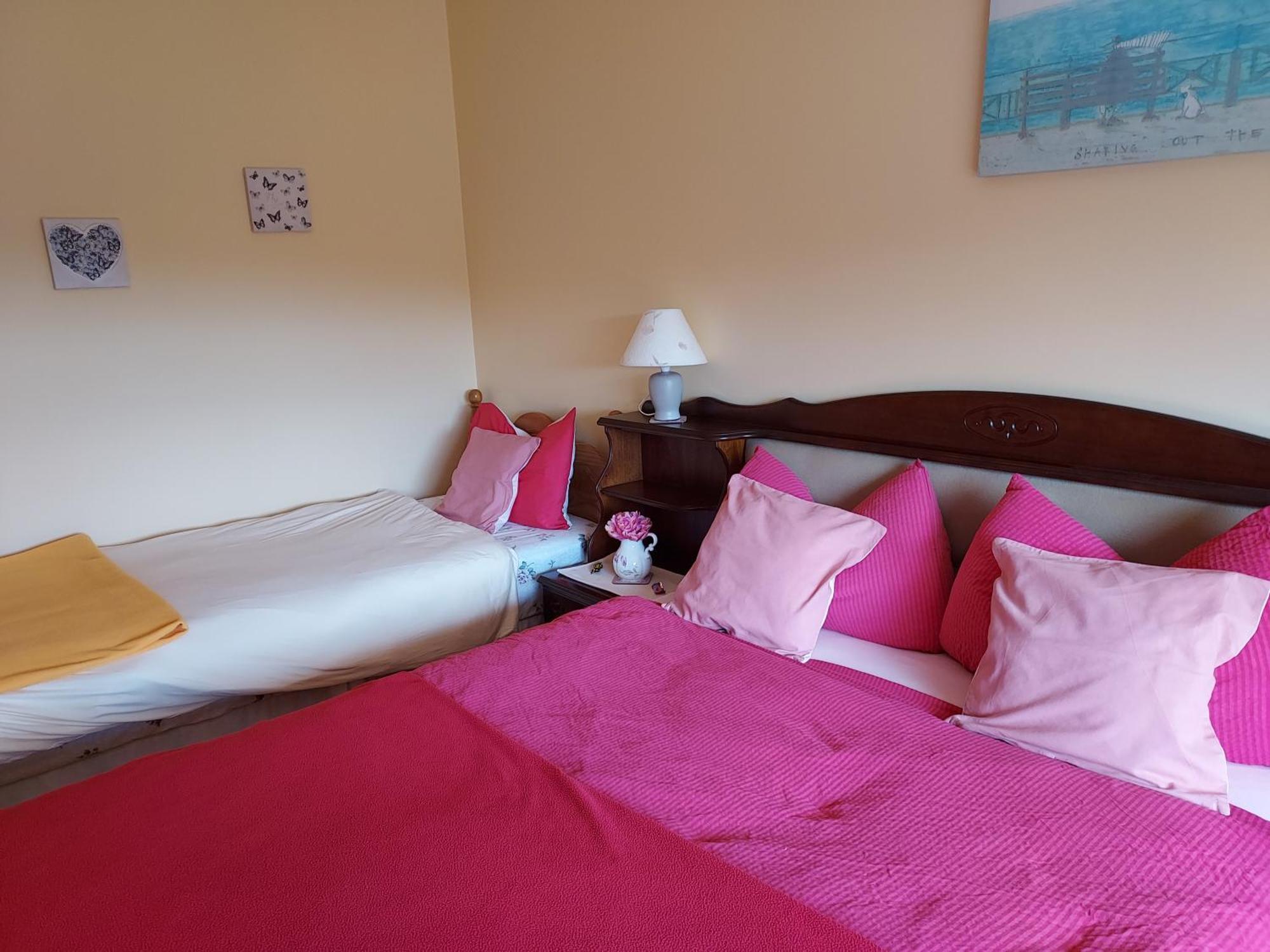 Tullaleagan Guesthouse อูคเทอราร์ด ภายนอก รูปภาพ